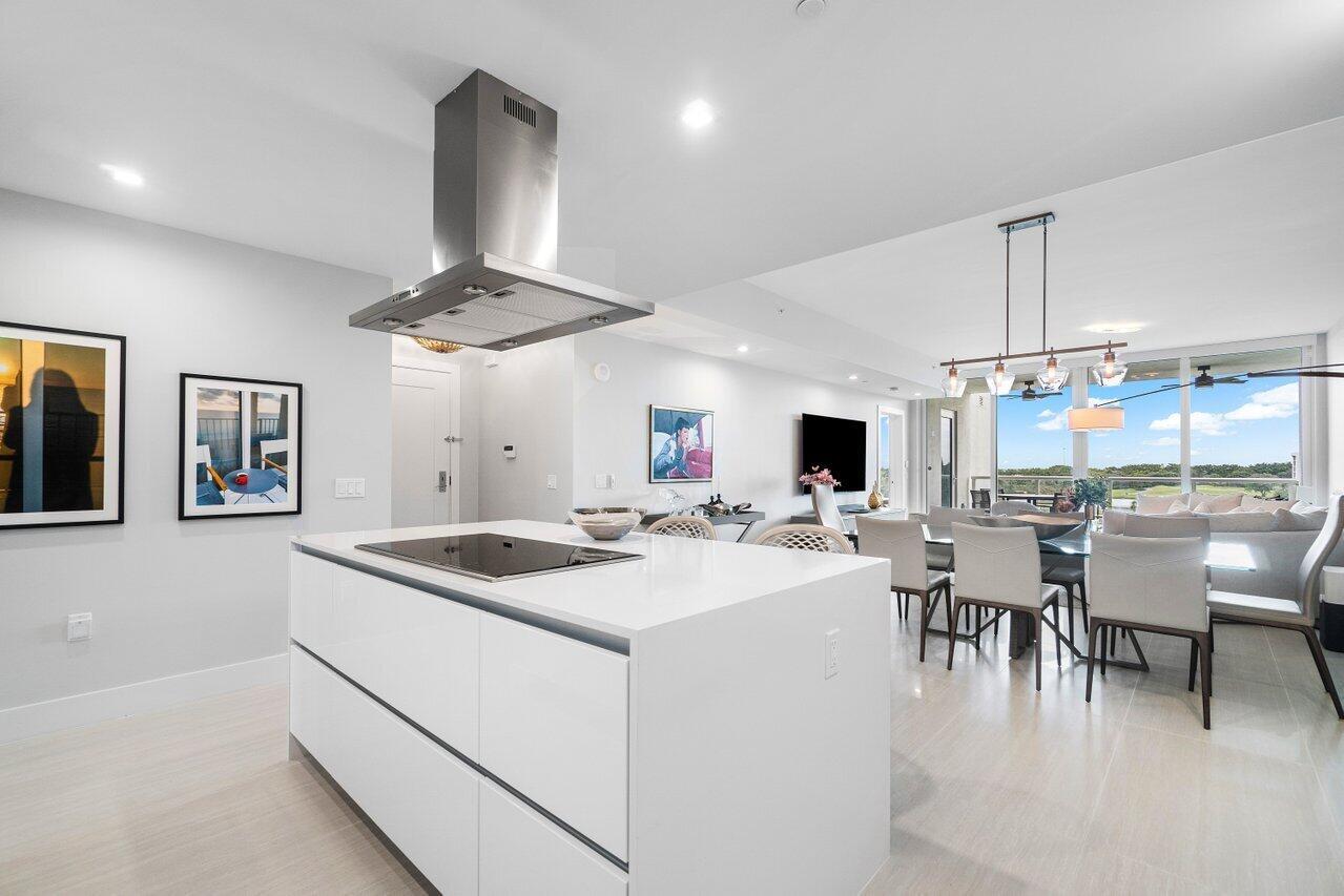 AKOYA BOCA WEST - Residential