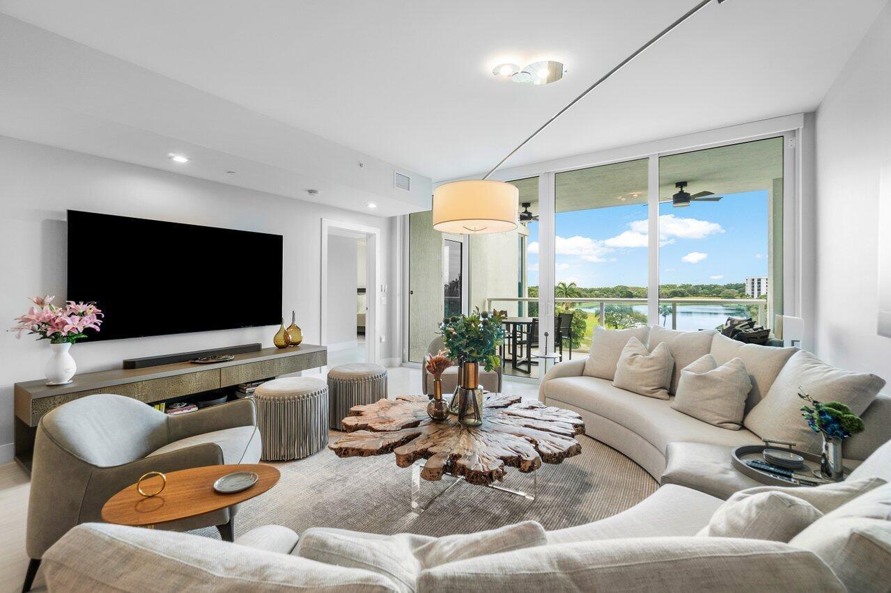 AKOYA BOCA WEST - Residential