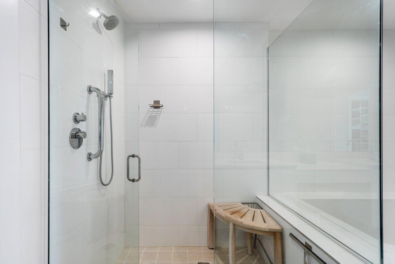 AKOYA BOCA WEST - Residential