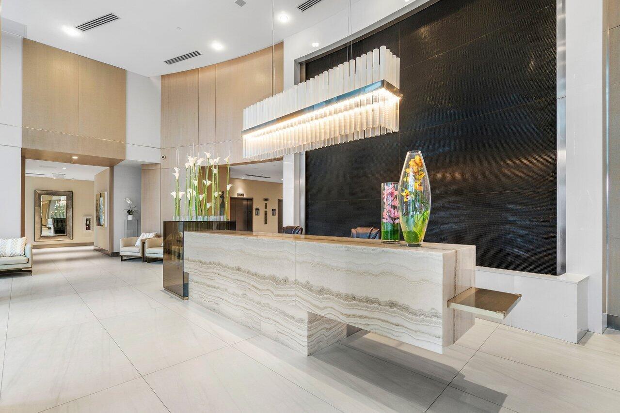 AKOYA BOCA WEST - Residential