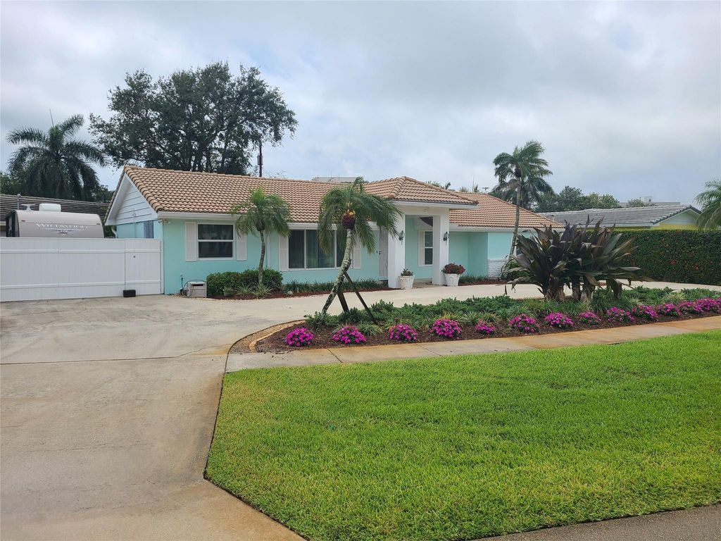 Photo of 1720 Ardley Road, North Palm Beach, FL 33408 (MLS # F10546327)