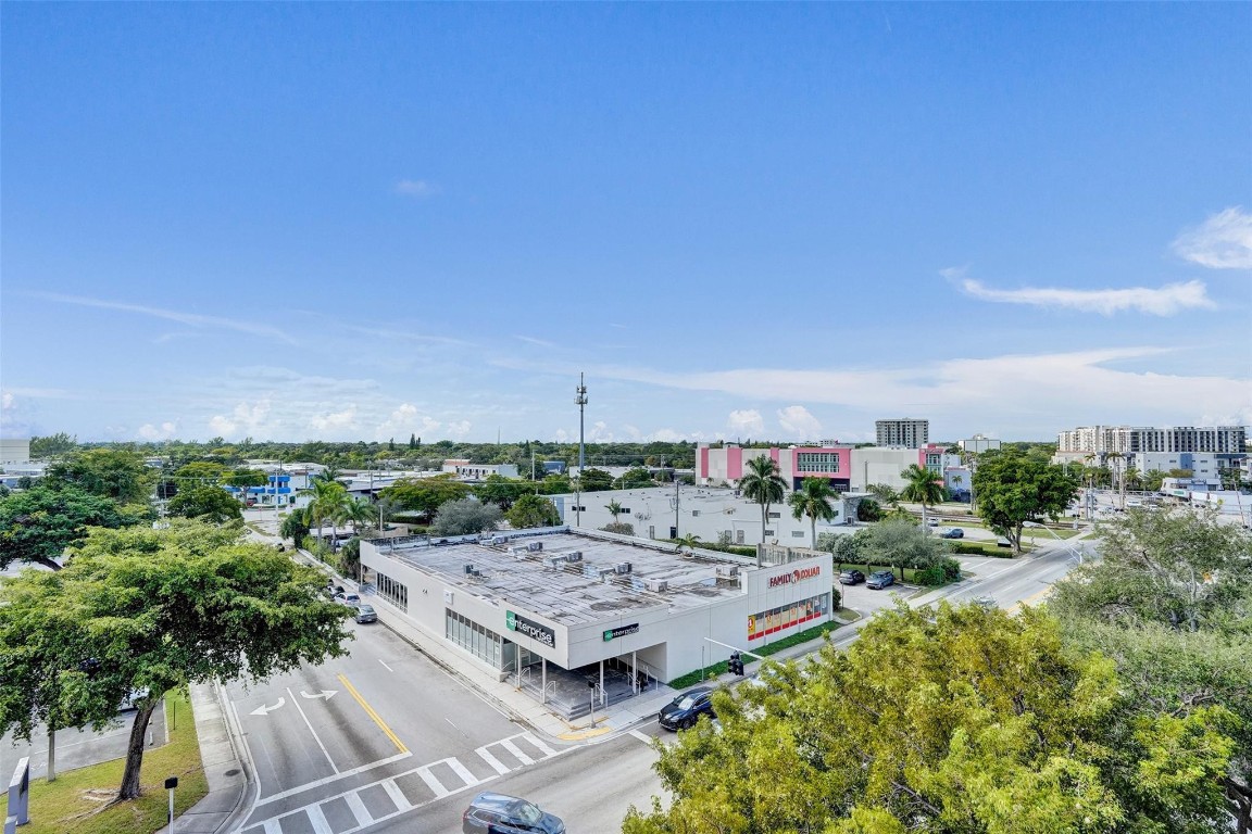 THREE HORIZONS SOUTH - Residential