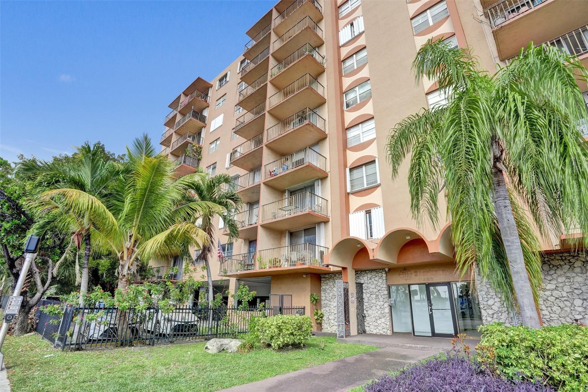 THREE HORIZONS SOUTH - Residential