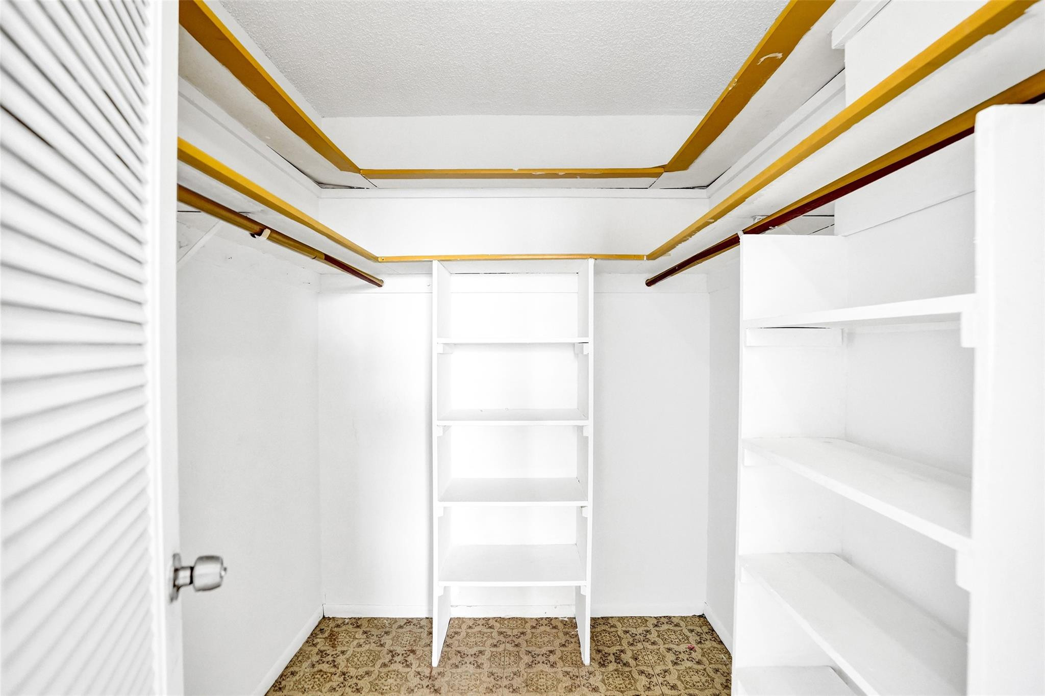 THREE HORIZONS SOUTH - Residential