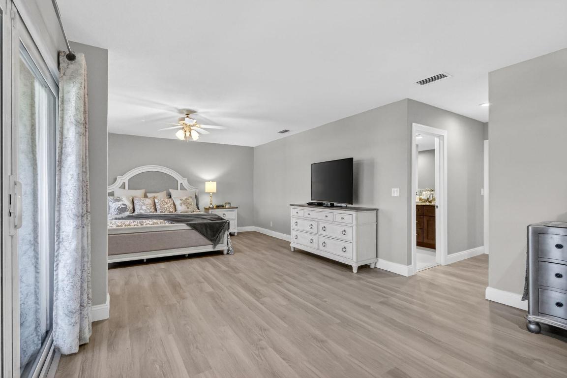 COURTYARD CONDO - Residential