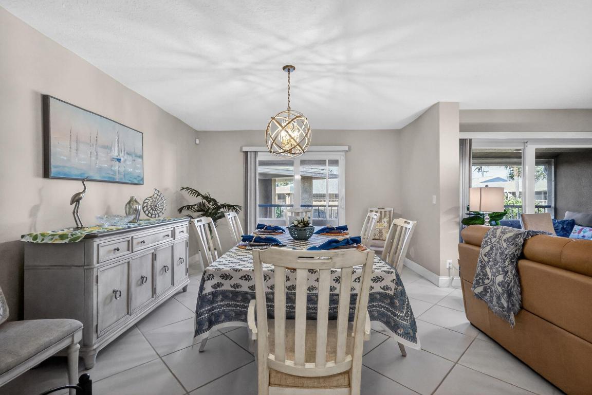 COURTYARD CONDO - Residential