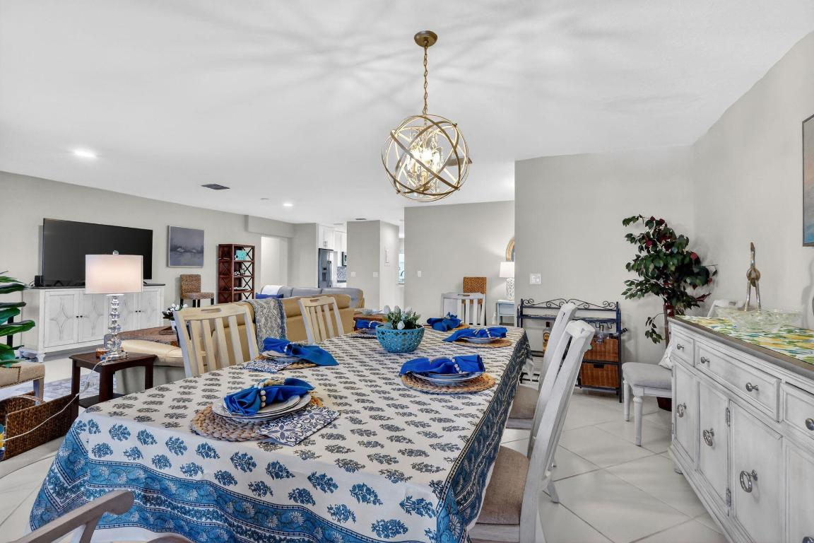 COURTYARD CONDO - Residential