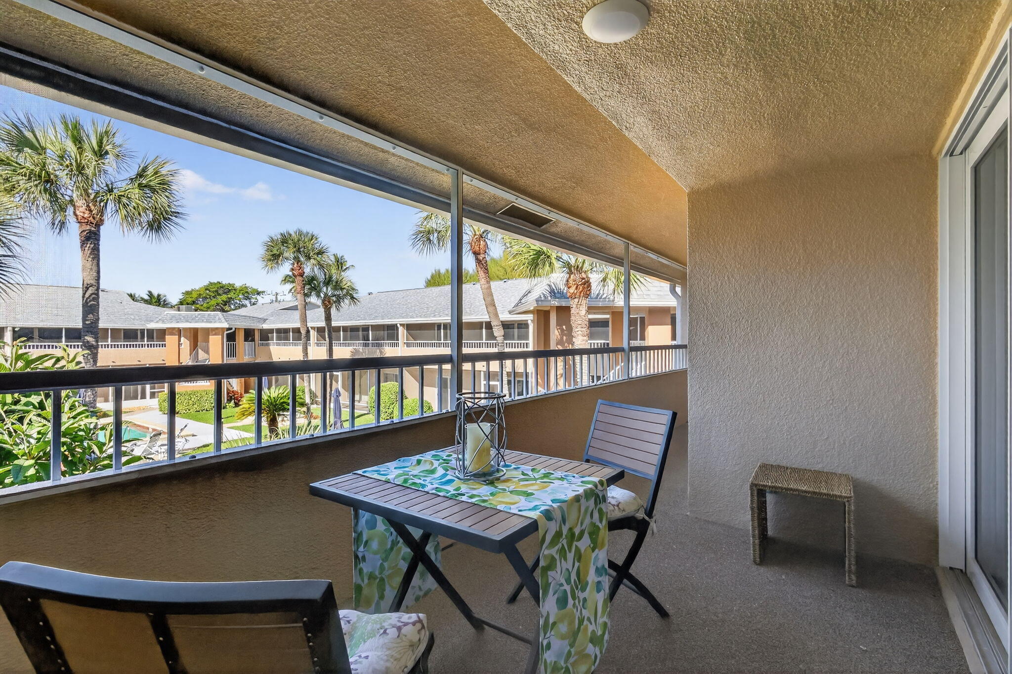 COURTYARD CONDO - Residential