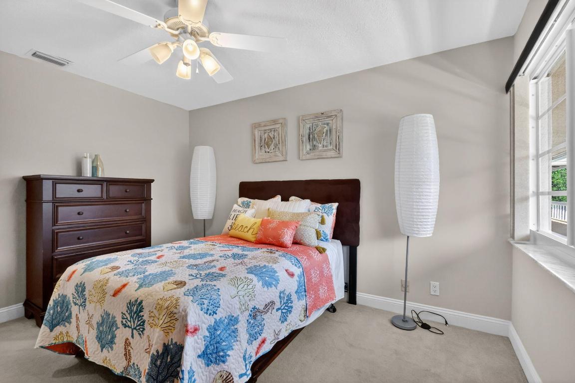 COURTYARD CONDO - Residential