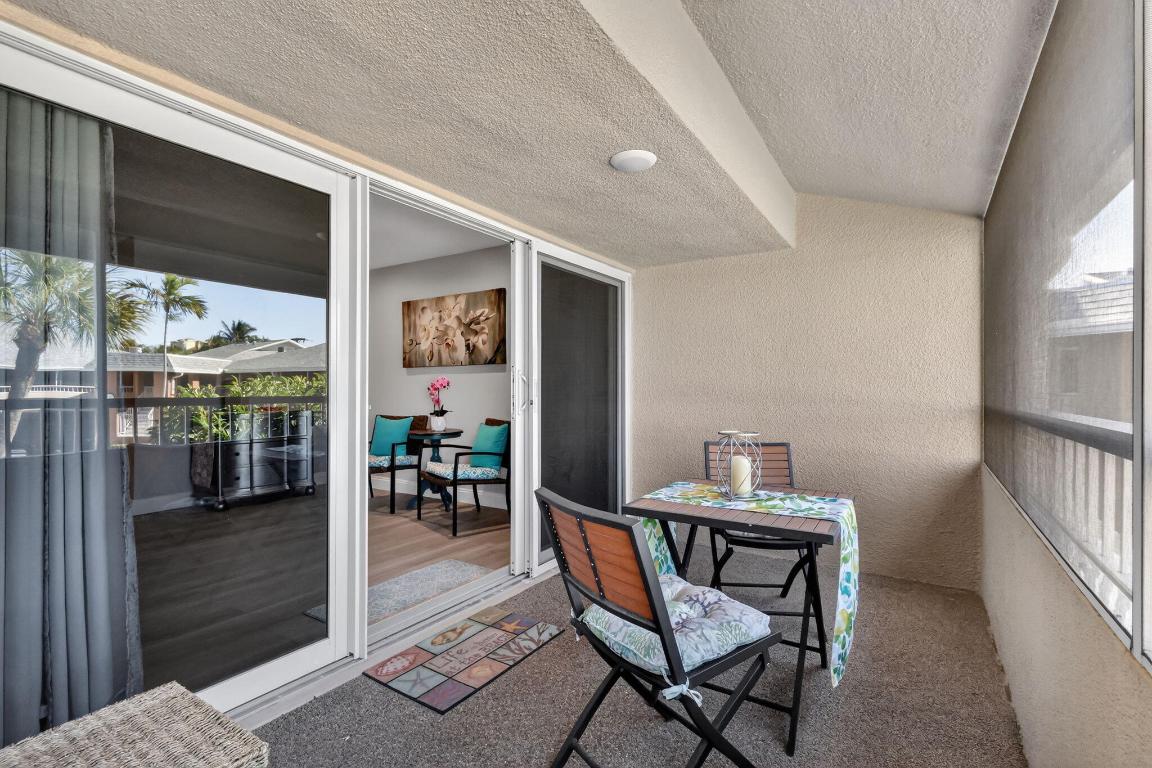 COURTYARD CONDO - Residential