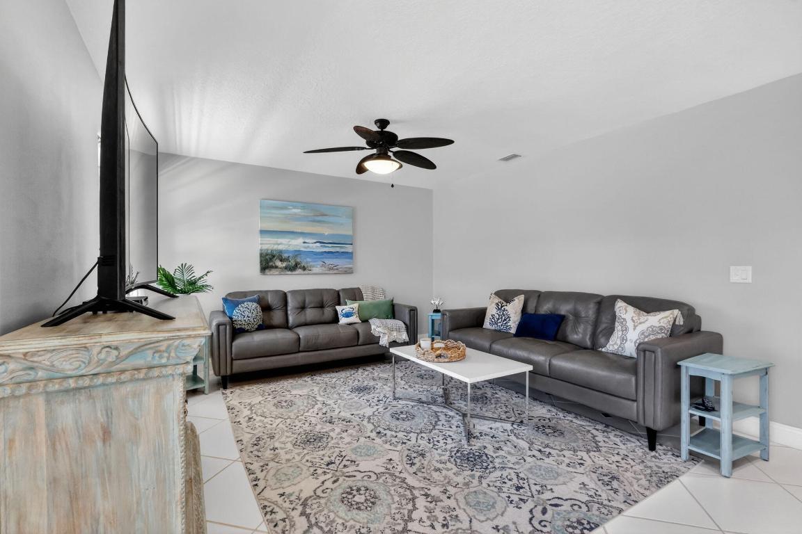 COURTYARD CONDO - Residential