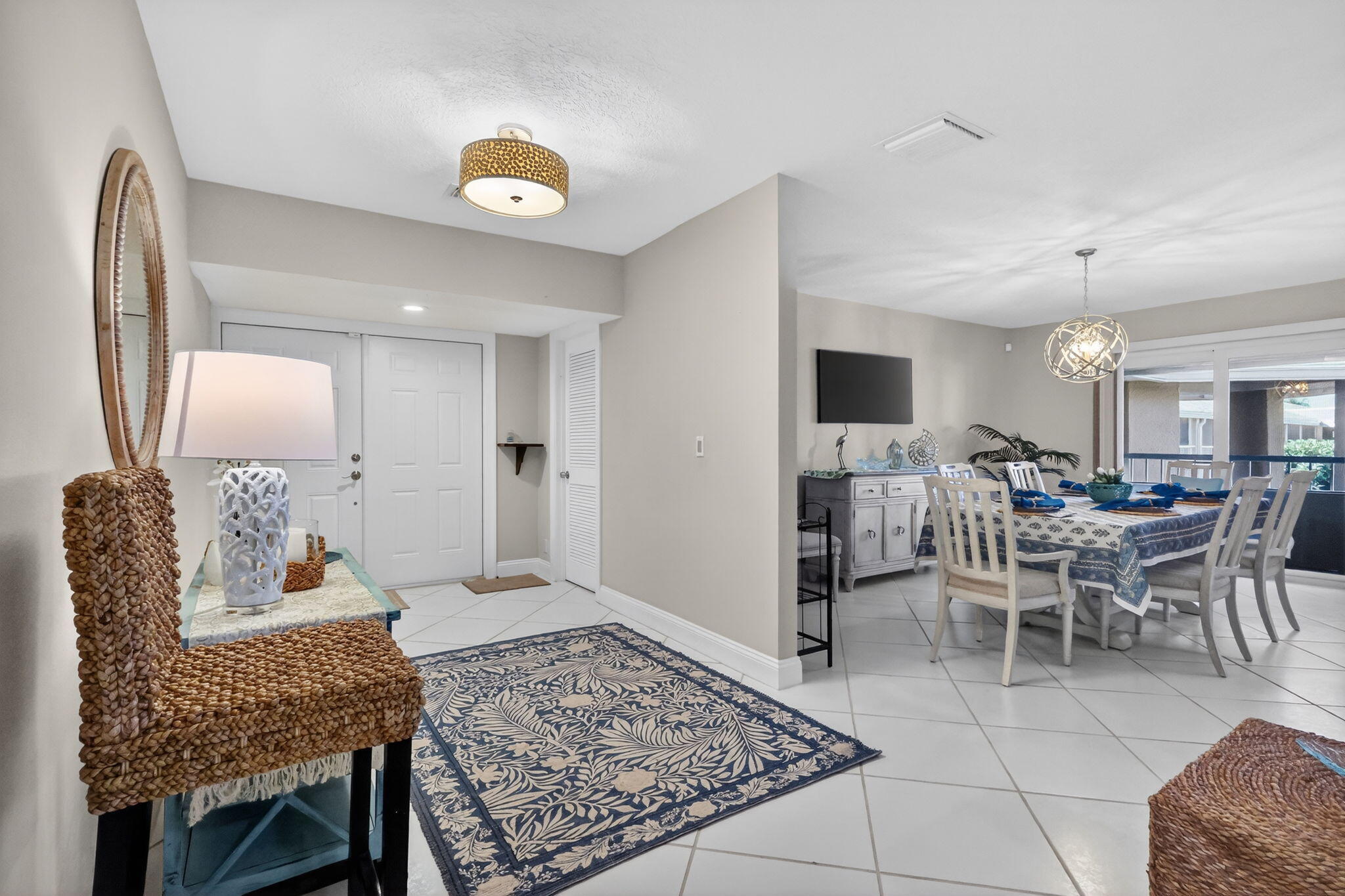 COURTYARD CONDO - Residential