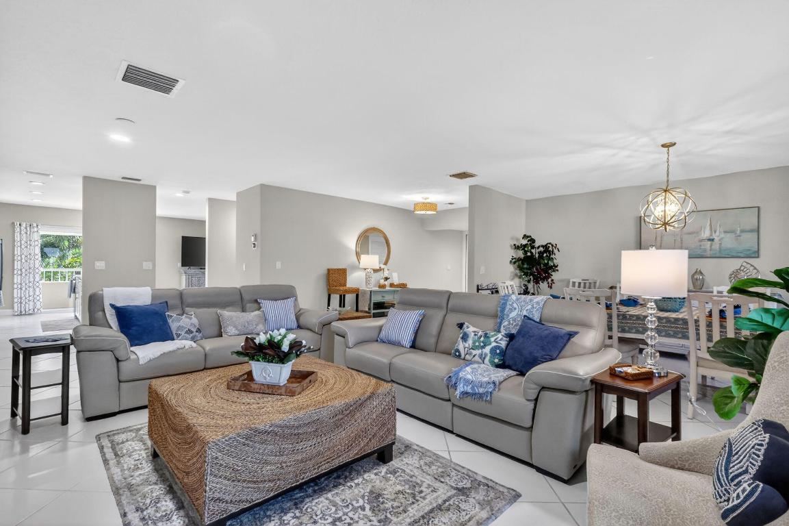 COURTYARD CONDO - Residential