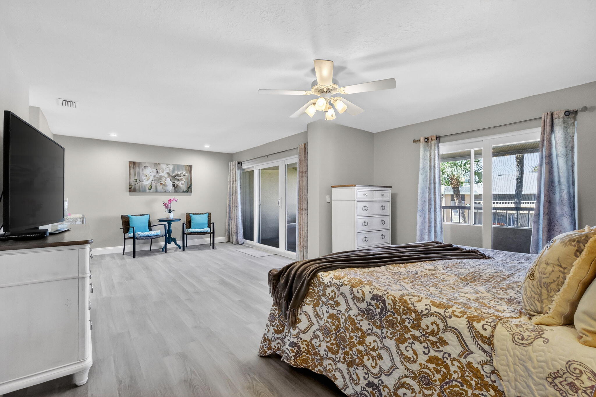 COURTYARD CONDO - Residential