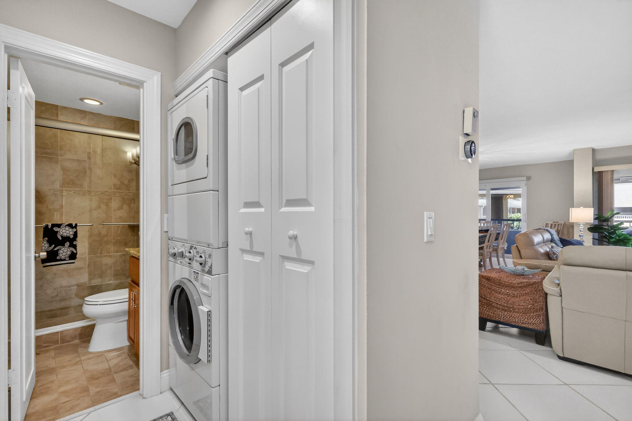 COURTYARD CONDO - Residential