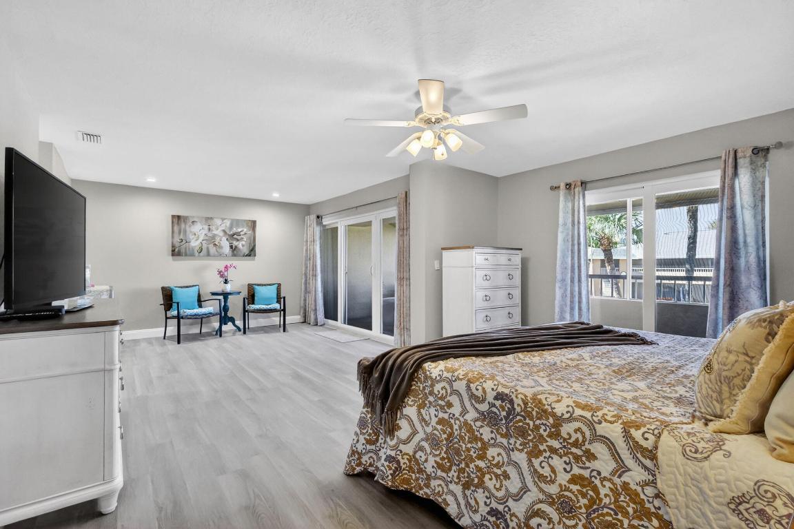 COURTYARD CONDO - Residential