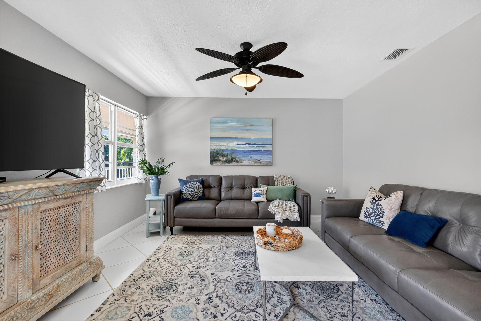 COURTYARD CONDO - Residential