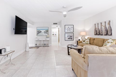 Tiny photo for 5800 Camino Del Sol #Apt 106, Boca Raton, FL 33433 (MLS # B26033833)