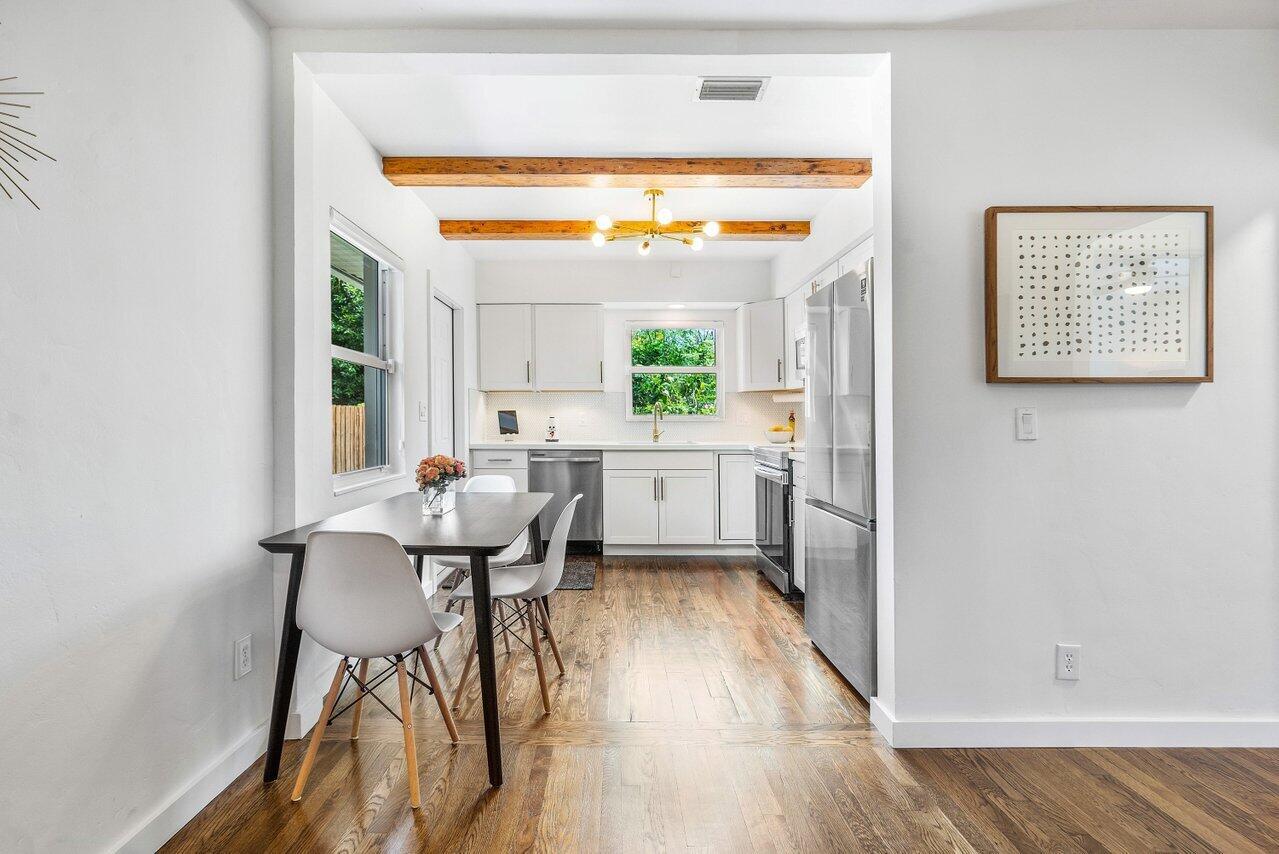 NORTH PALM BCH 1 - Residential