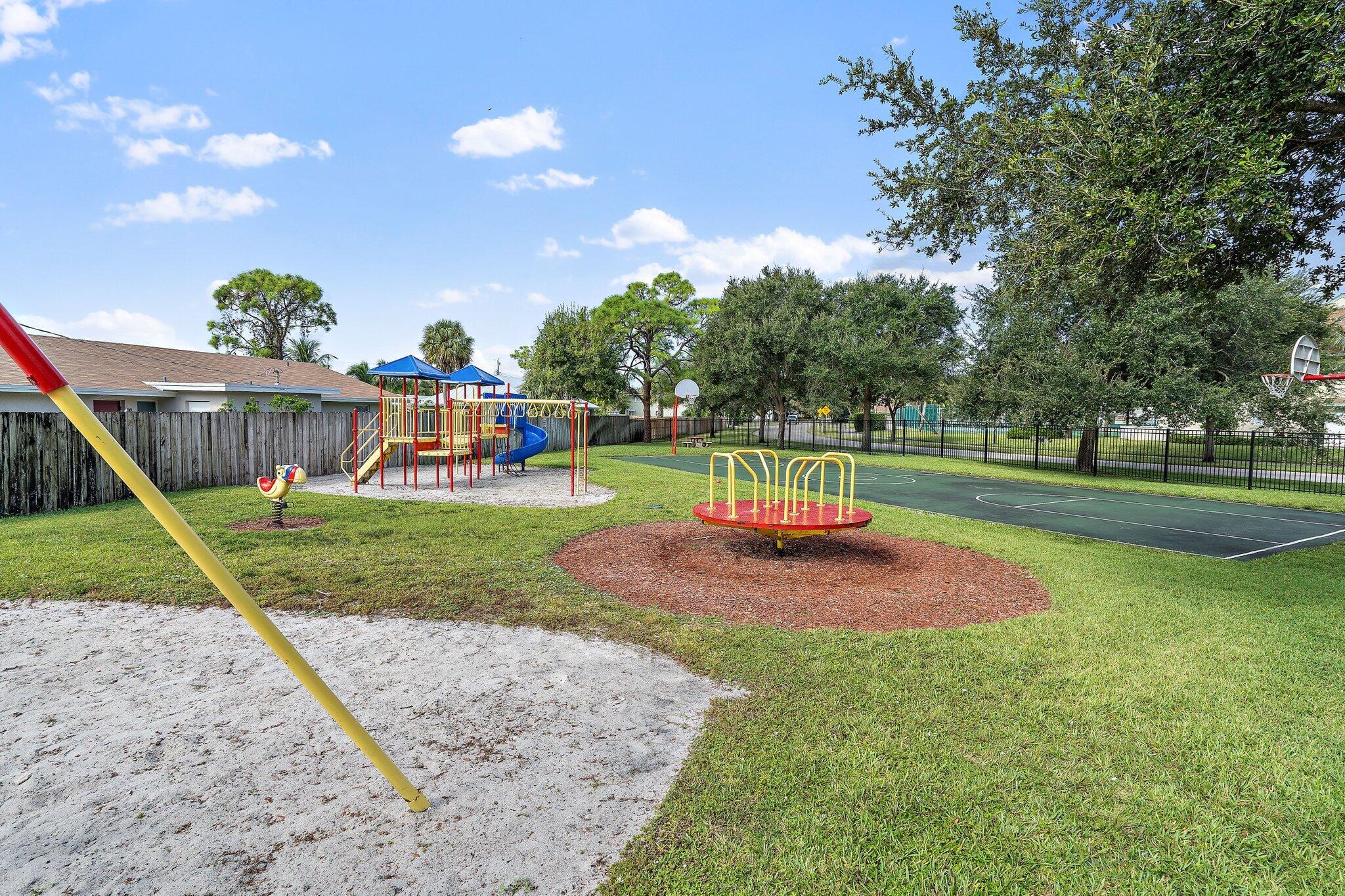 RIVERWALK 3 - Residential