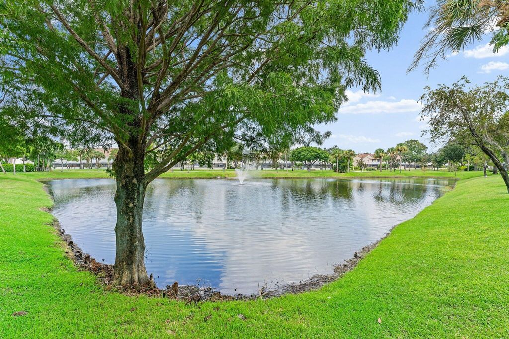Photo of 6158 Riverwalk Lane #1, Jupiter, FL 33458 (MLS # B26019556)