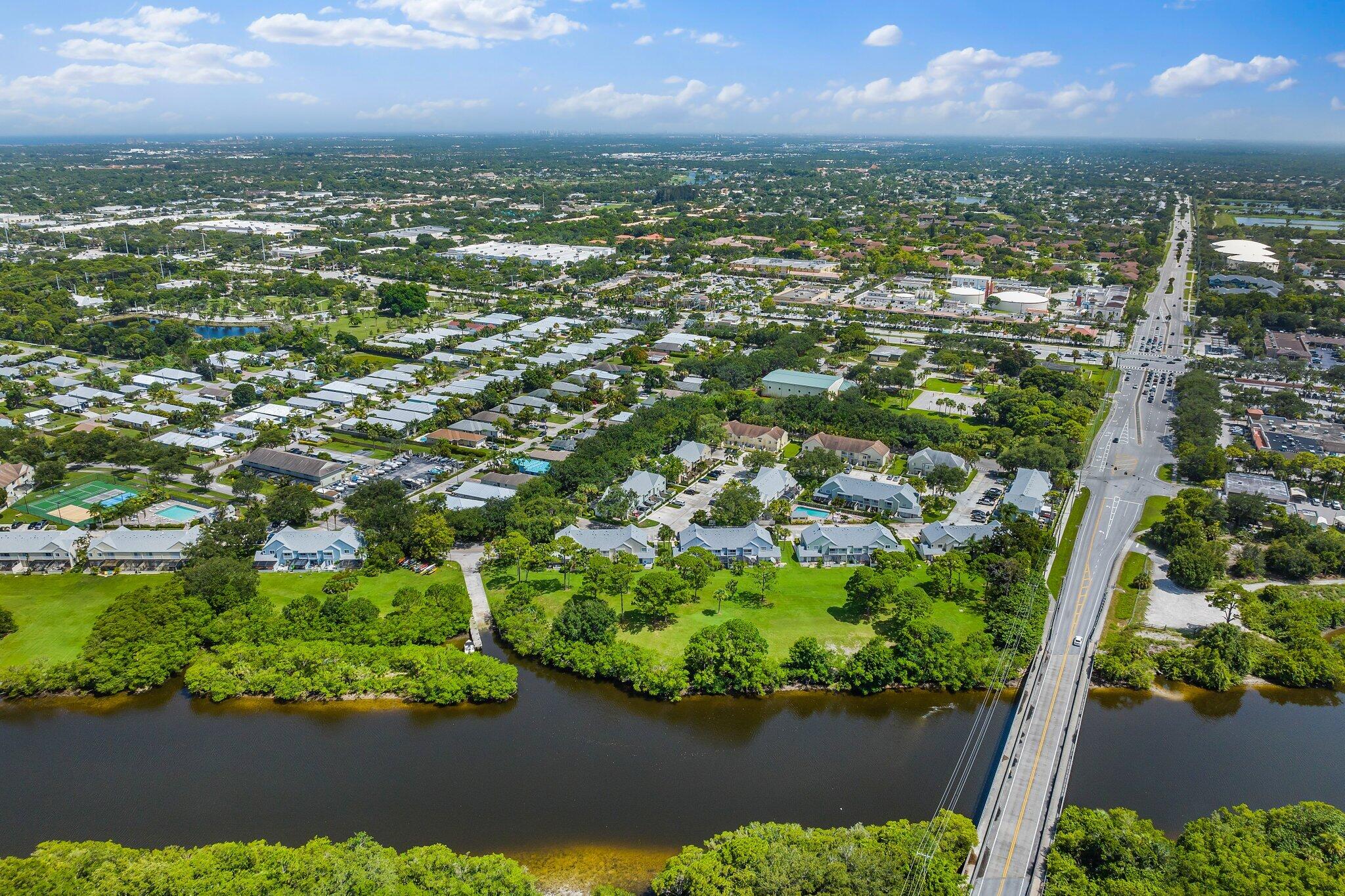 RIVERWALK 3 - Residential