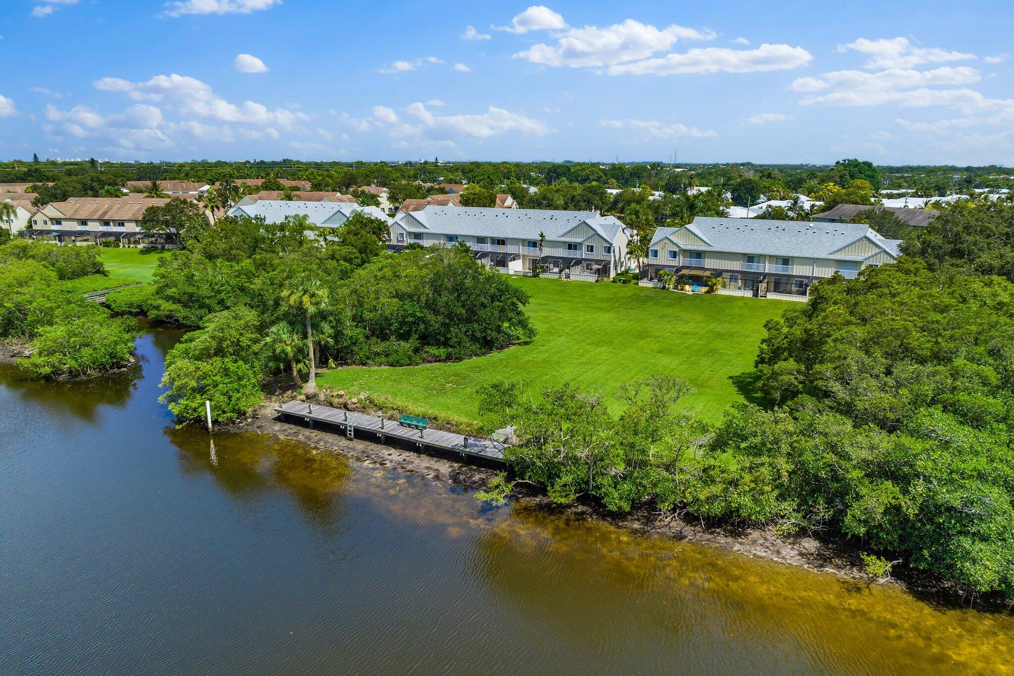 RIVERWALK 3 - Residential