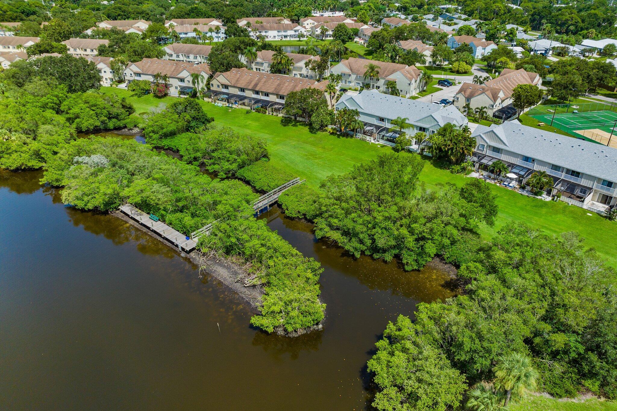 RIVERWALK 3 - Residential