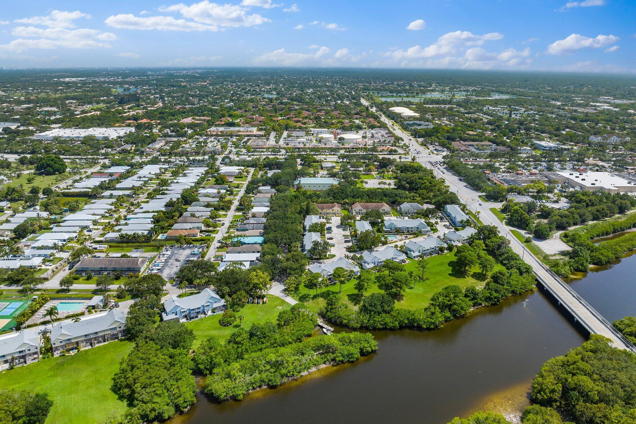 RIVERWALK 3 - Residential