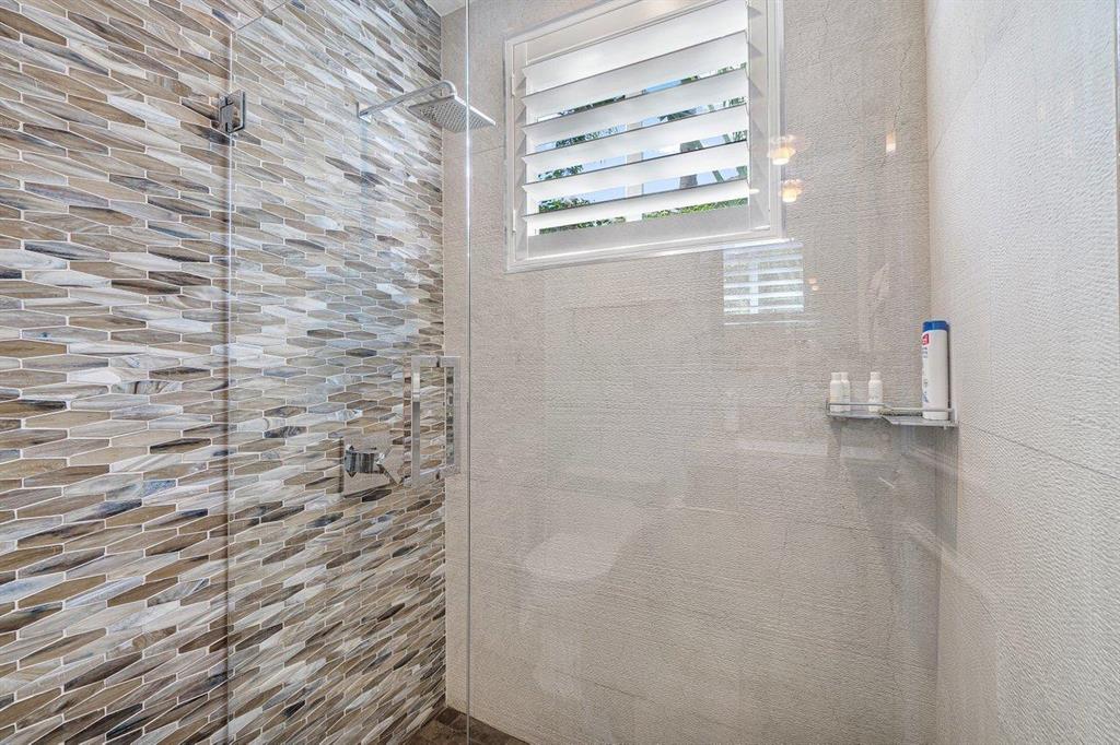 Windsor Bay - Residential