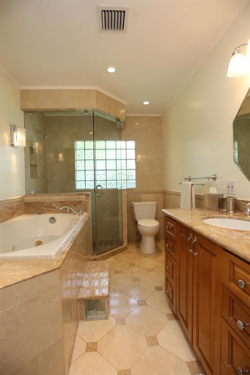 VENETIAN ISLES 3RD SEC - Residential