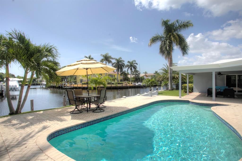 VENETIAN ISLES 3RD SEC - Residential