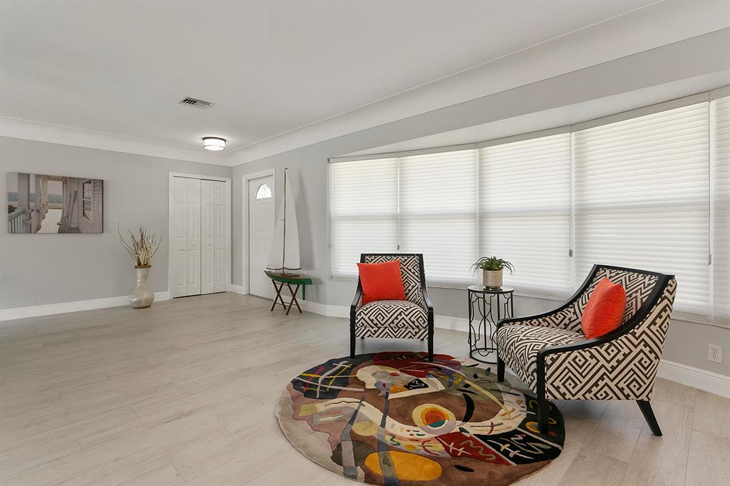 VENETIAN ISLES 3RD SEC - Residential