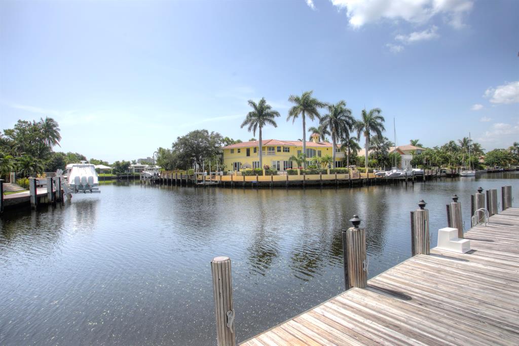 VENETIAN ISLES 3RD SEC - Residential