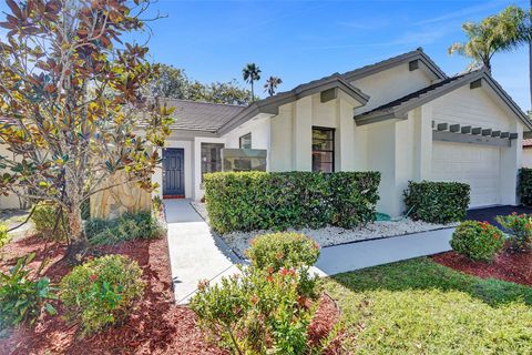 2183 Montpeliar Weston FL 33326