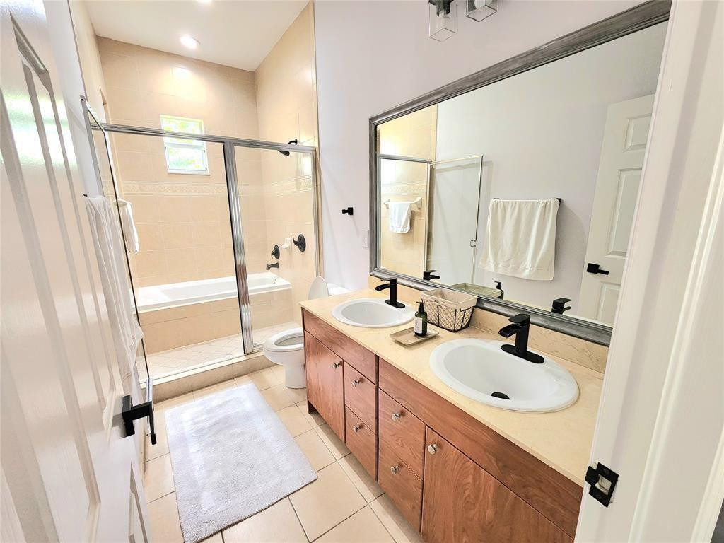 SHOAL CREEK AT LIGHTHOUSE POINT - Residential