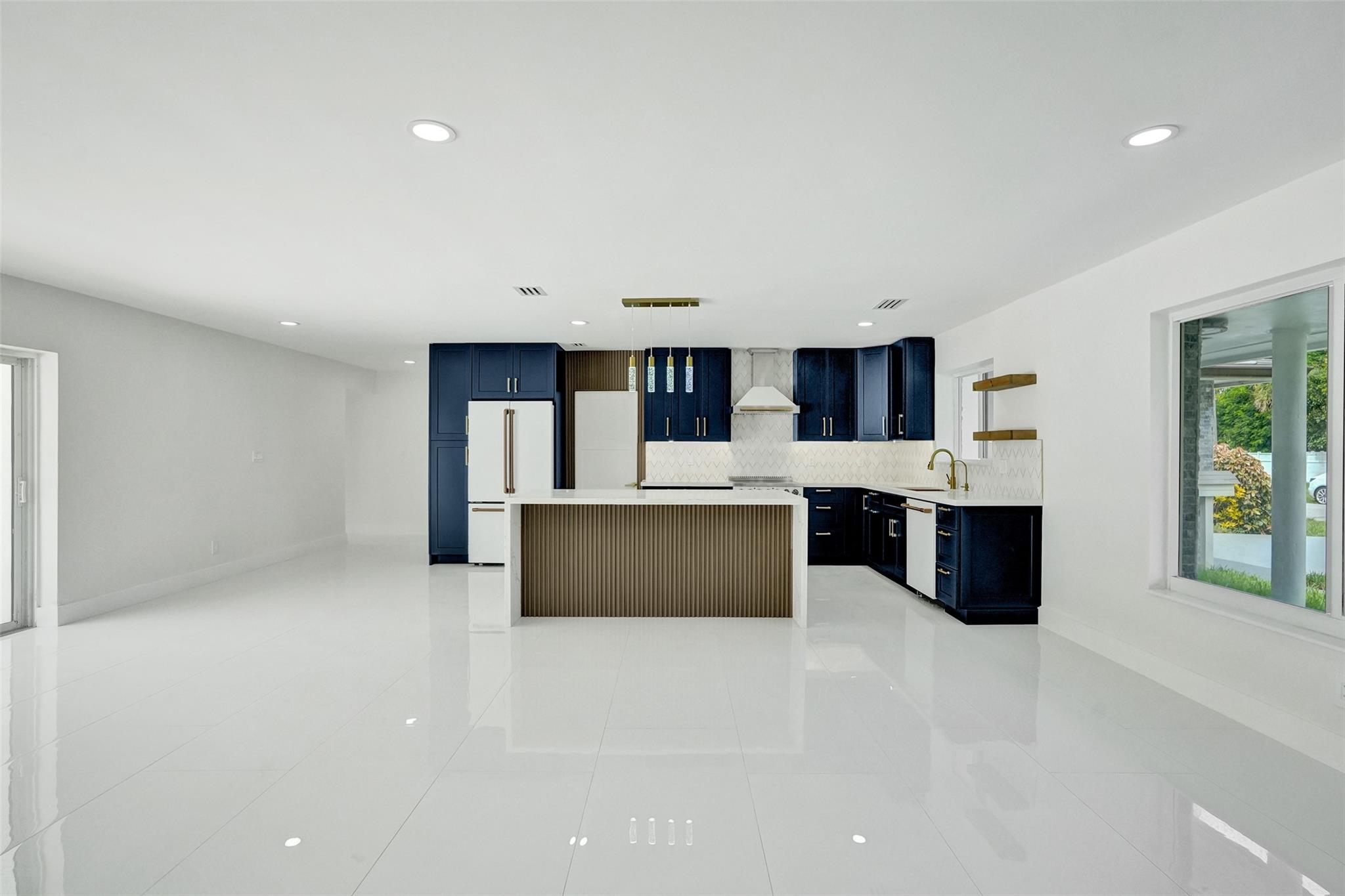 The Villas 56-7 B - Residential