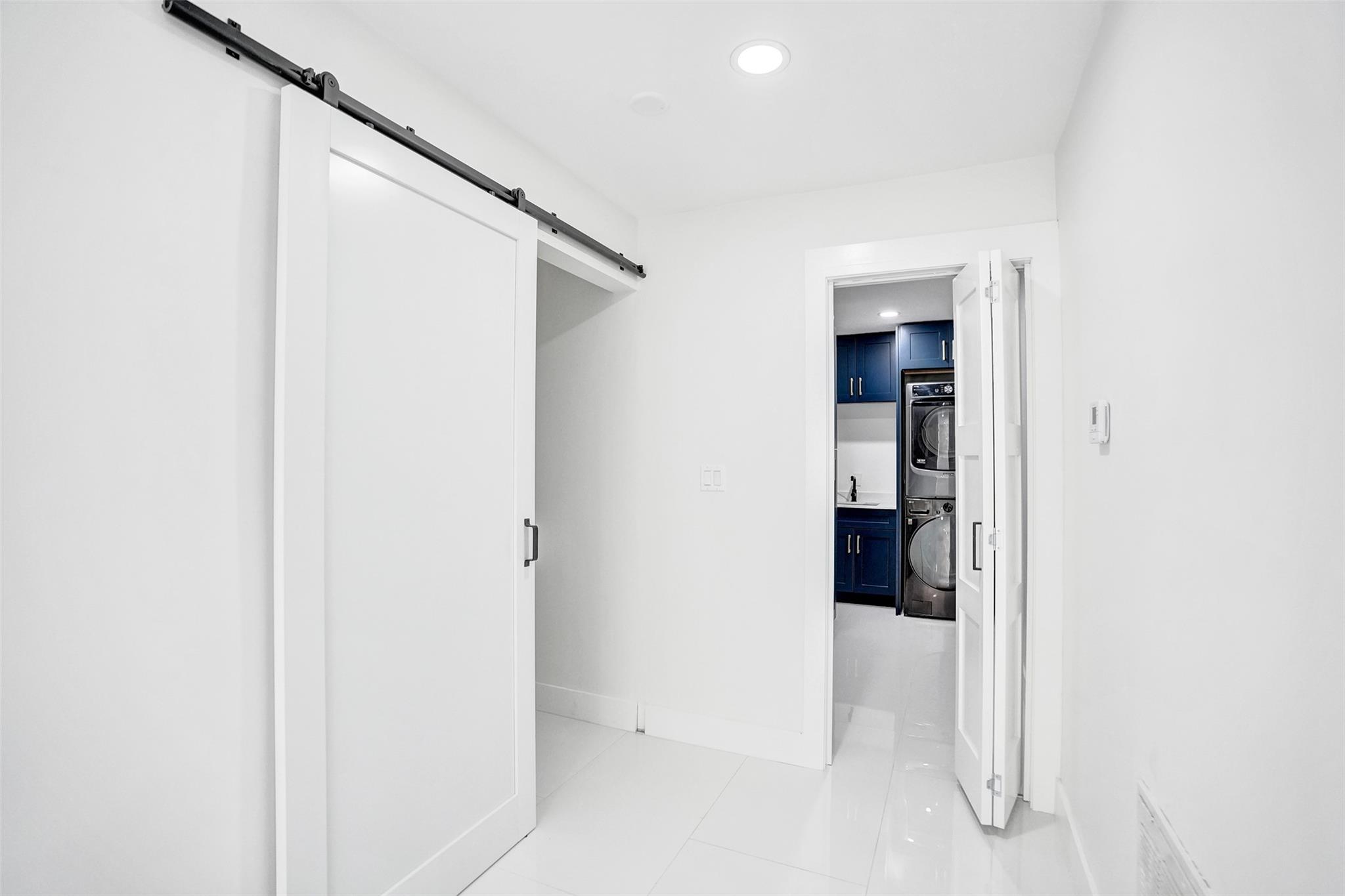 The Villas 56-7 B - Residential