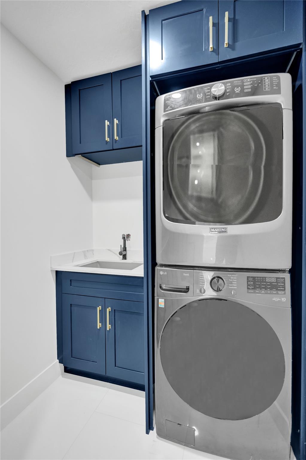 The Villas 56-7 B - Residential