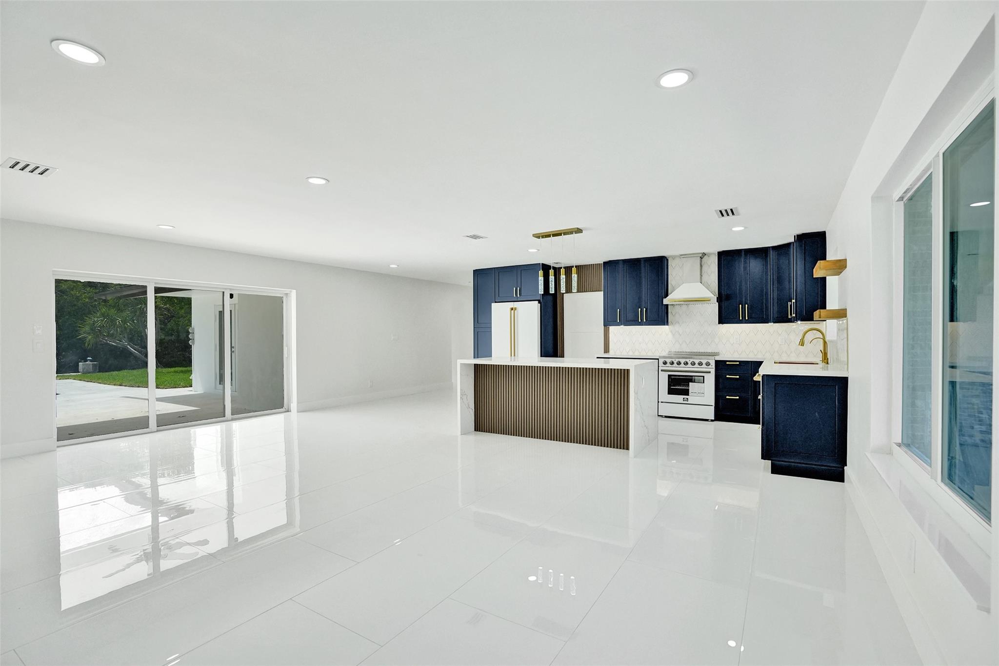 The Villas 56-7 B - Residential