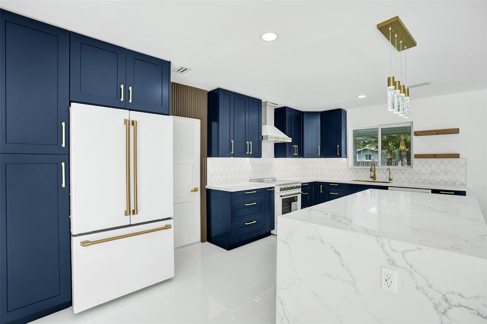 The Villas 56-7 B - Residential