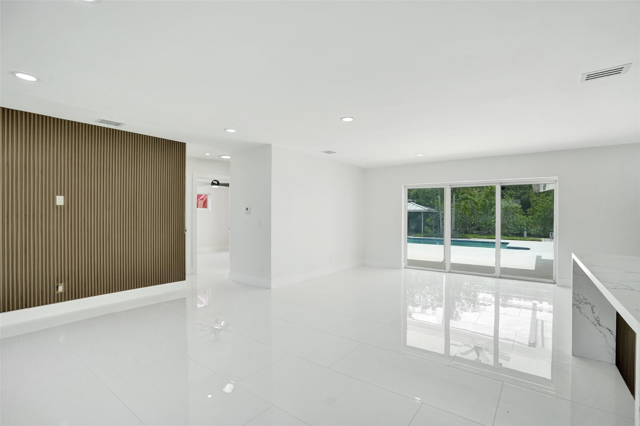 The Villas 56-7 B - Residential