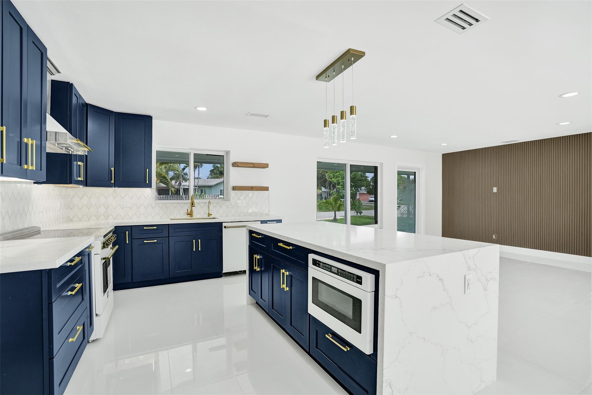 The Villas 56-7 B - Residential