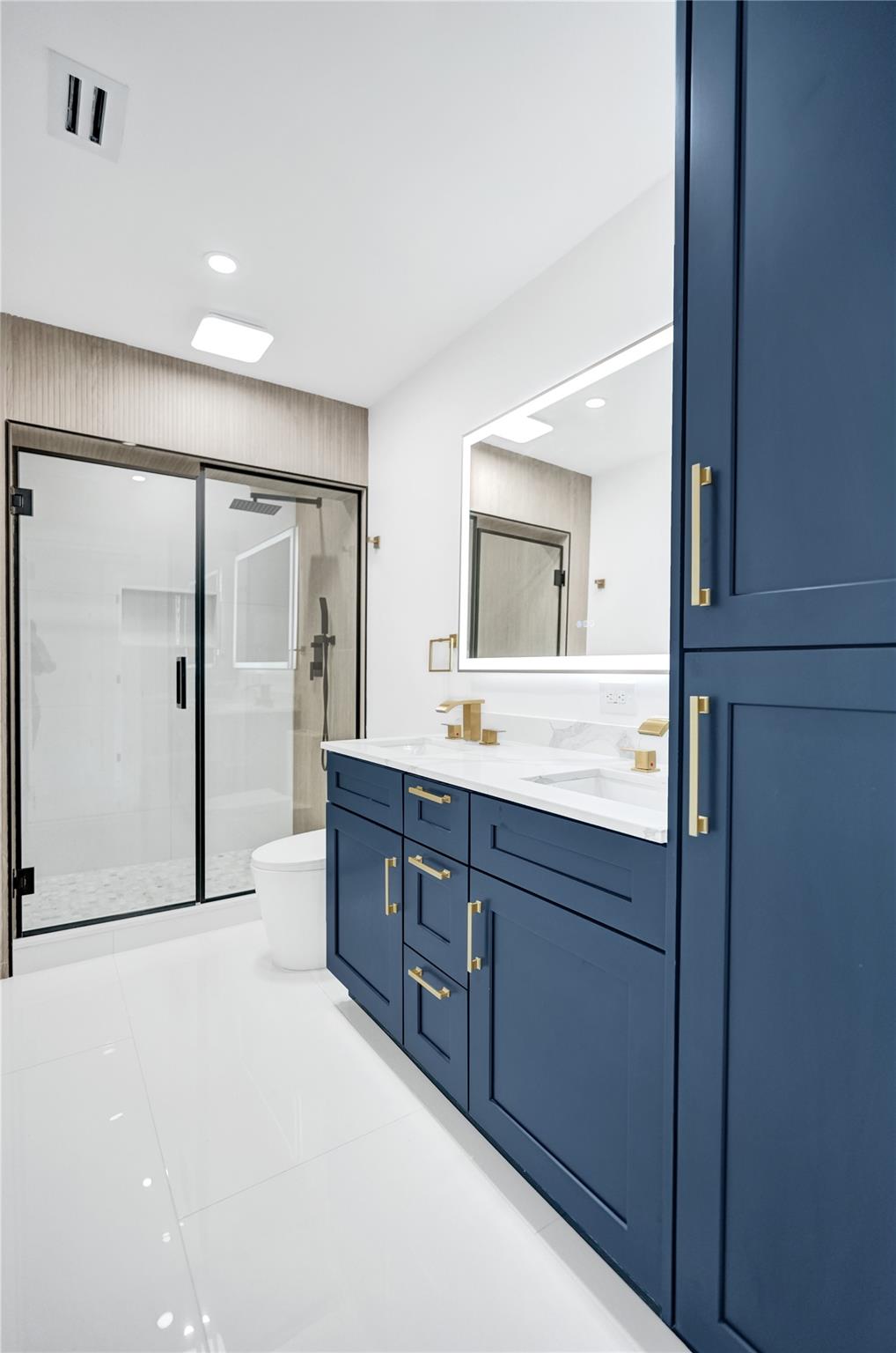 The Villas 56-7 B - Residential