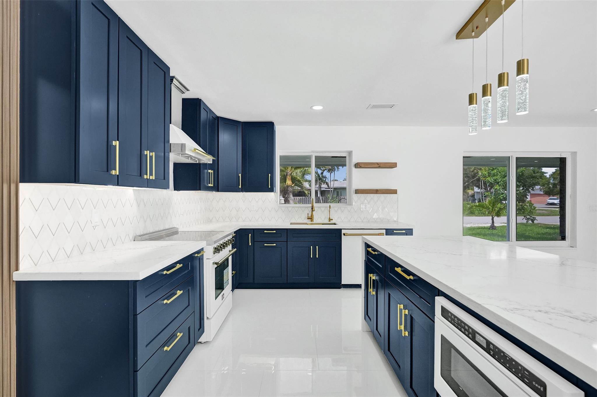 The Villas 56-7 B - Residential