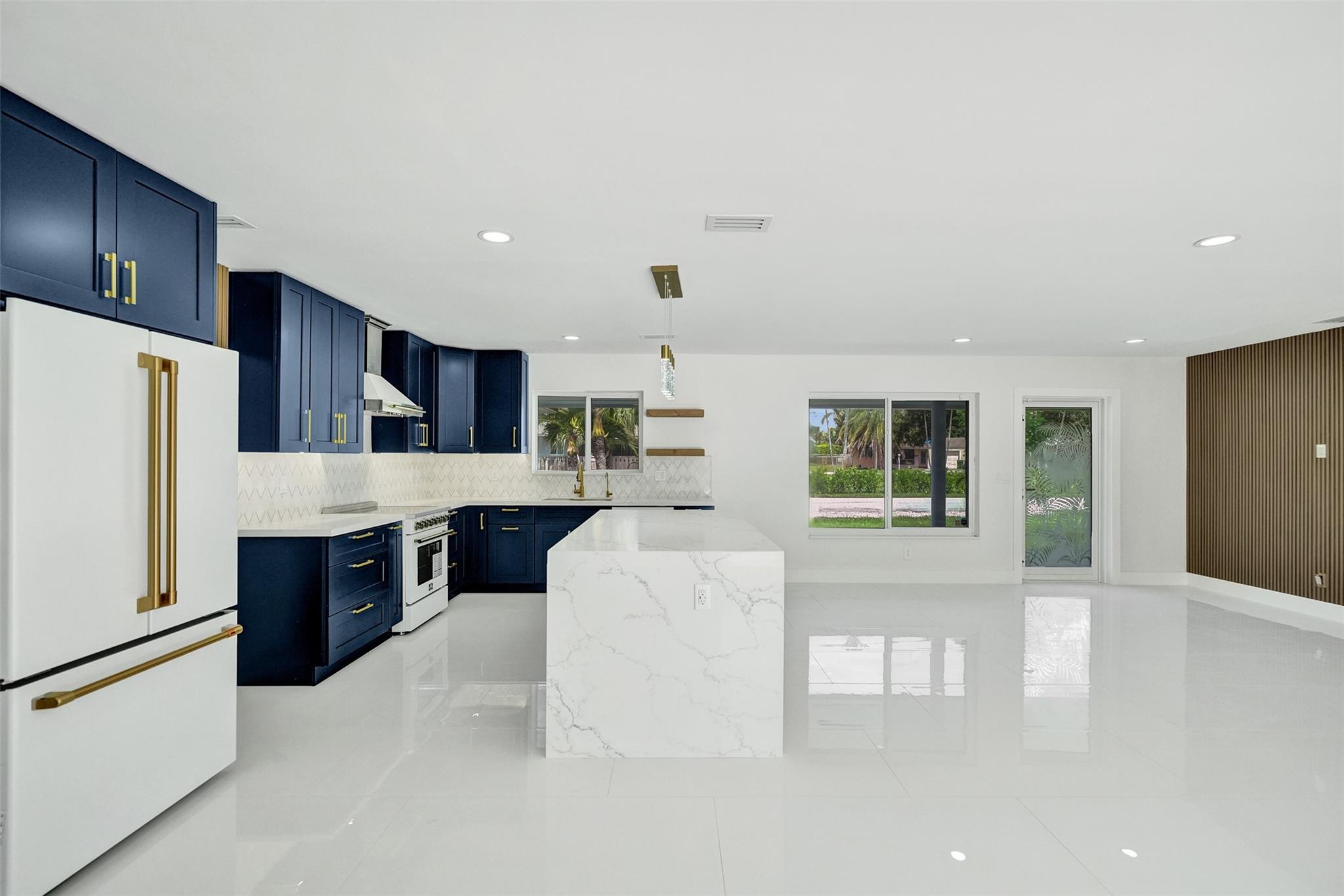The Villas 56-7 B - Residential