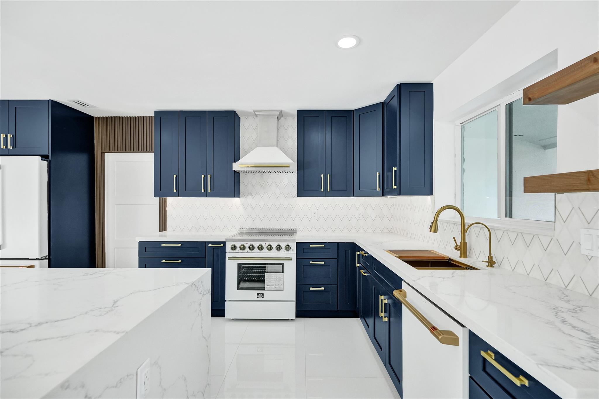 The Villas 56-7 B - Residential