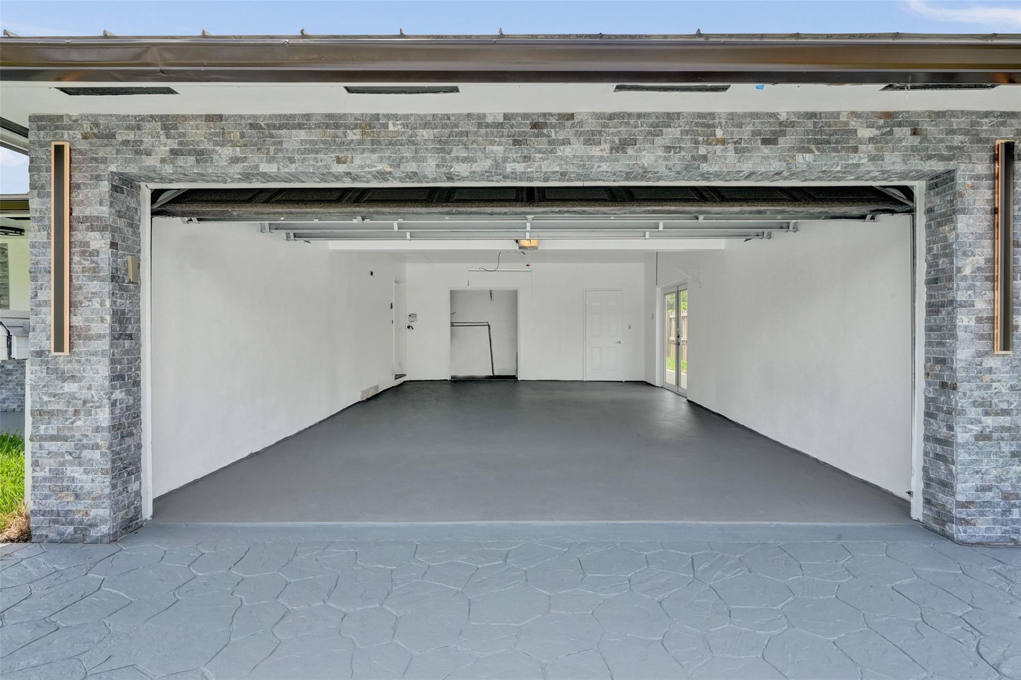 The Villas 56-7 B - Residential