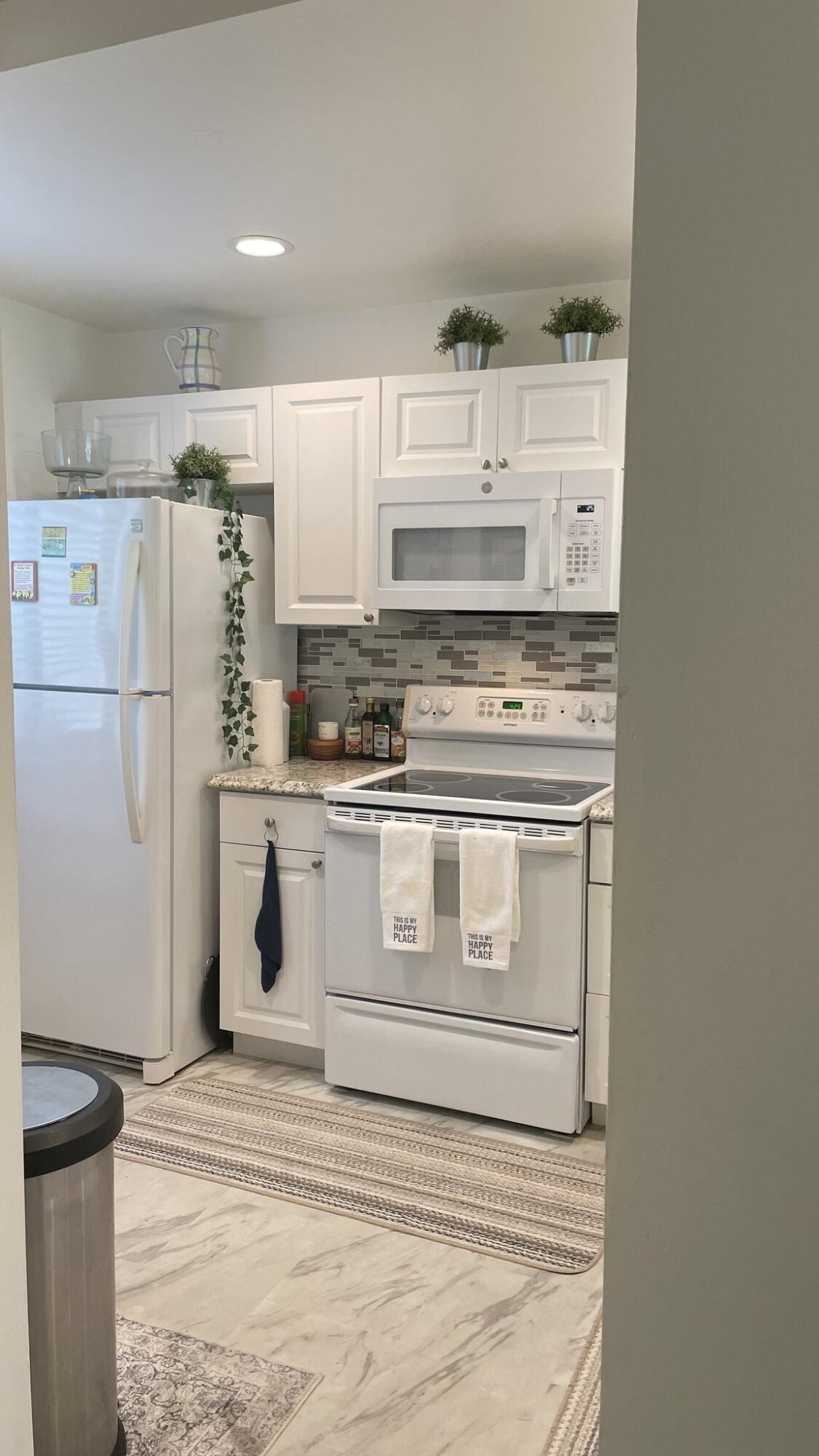 4793 ESEDRA Court 101