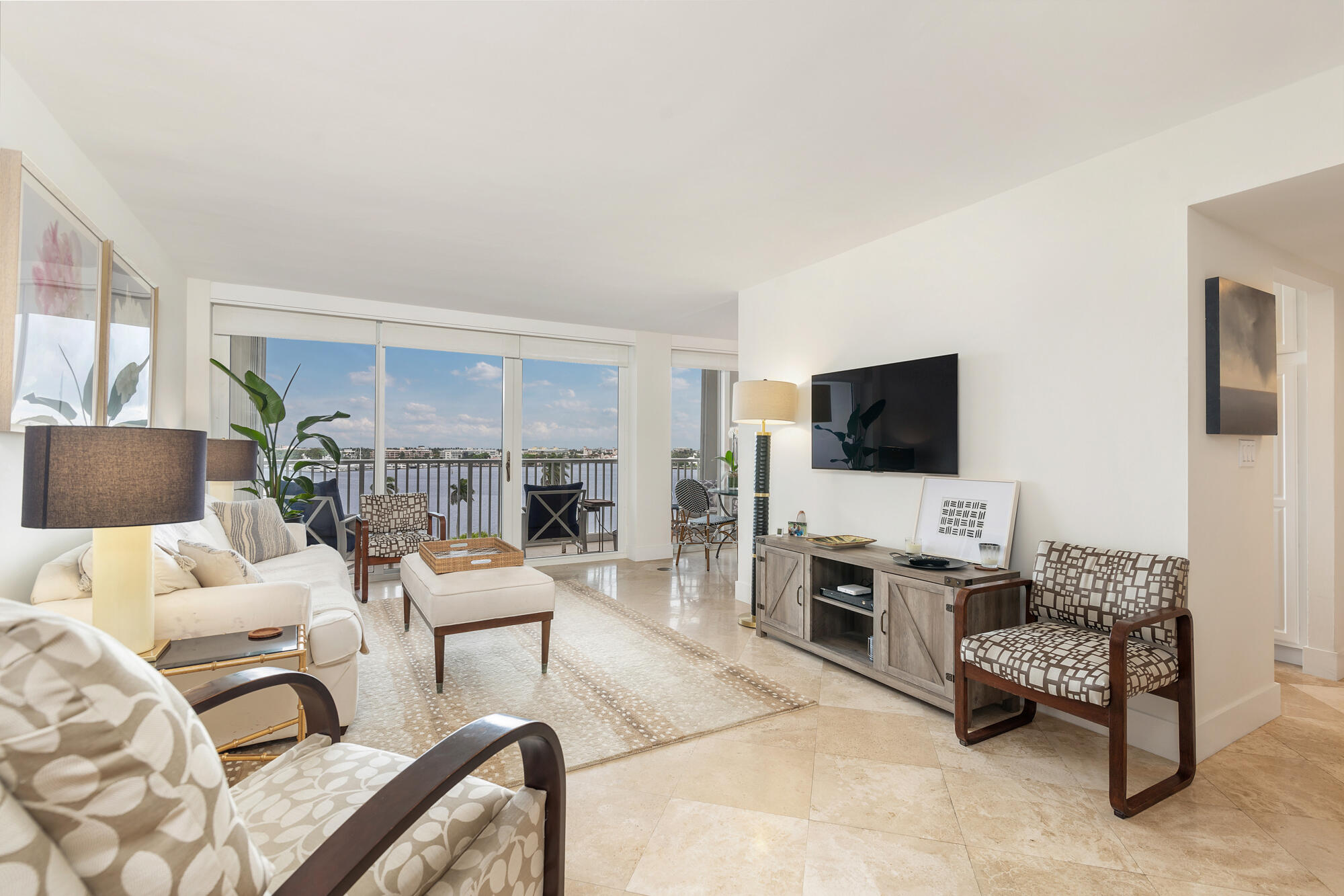 RAPALLO SOUTH CONDO - Residential